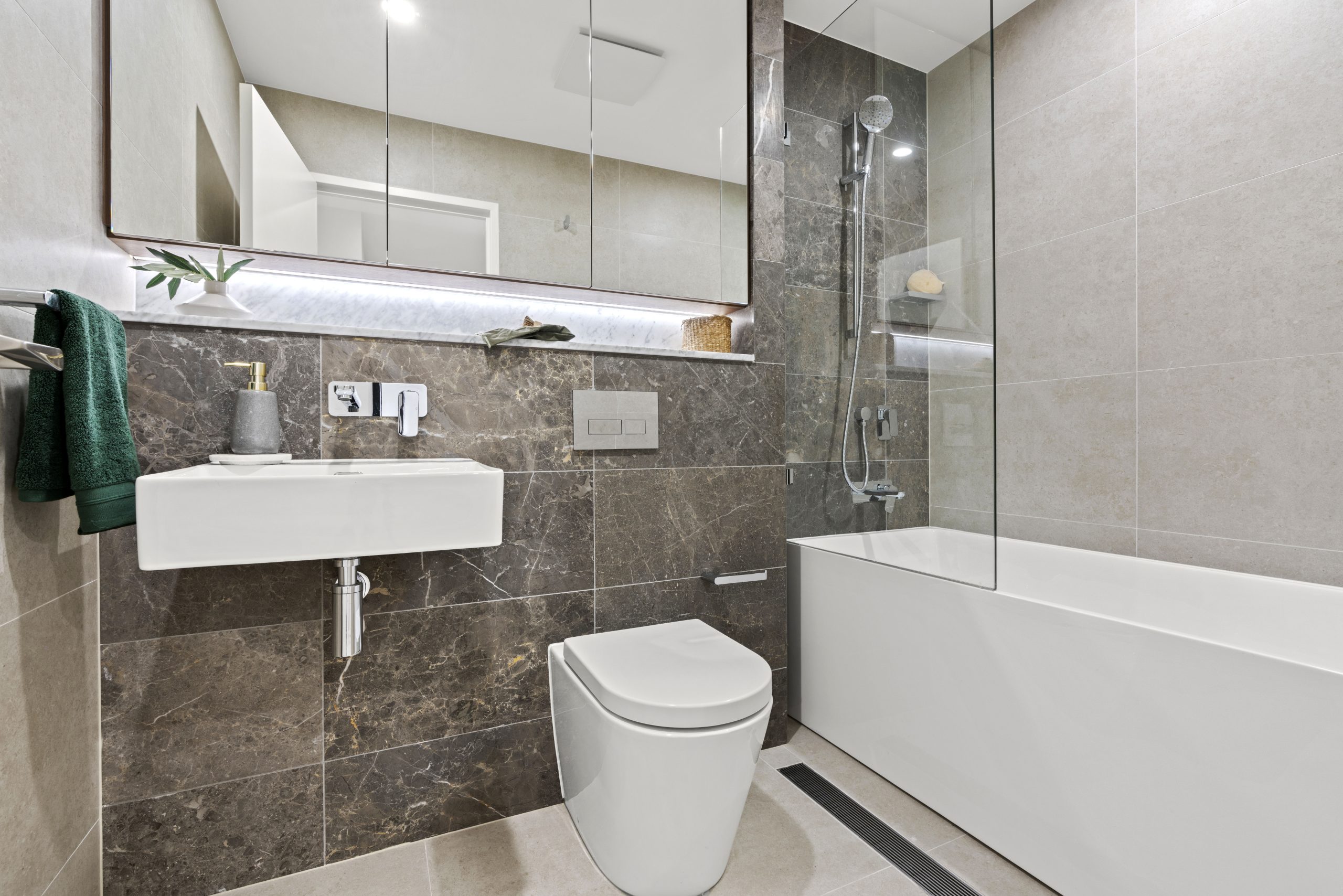 Catania Five Dock 10